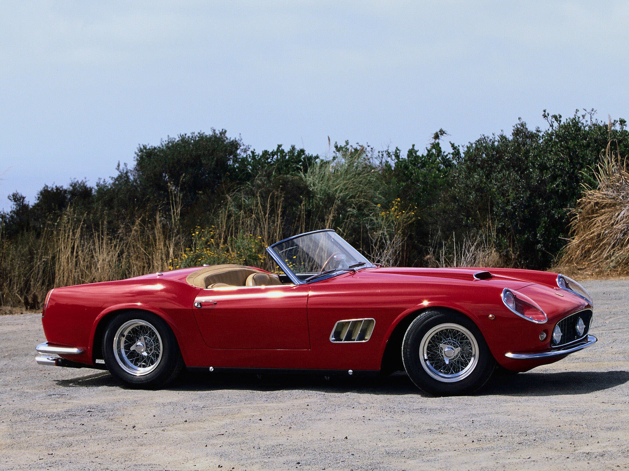 Ferrari California Spider. Foto: Divulgação