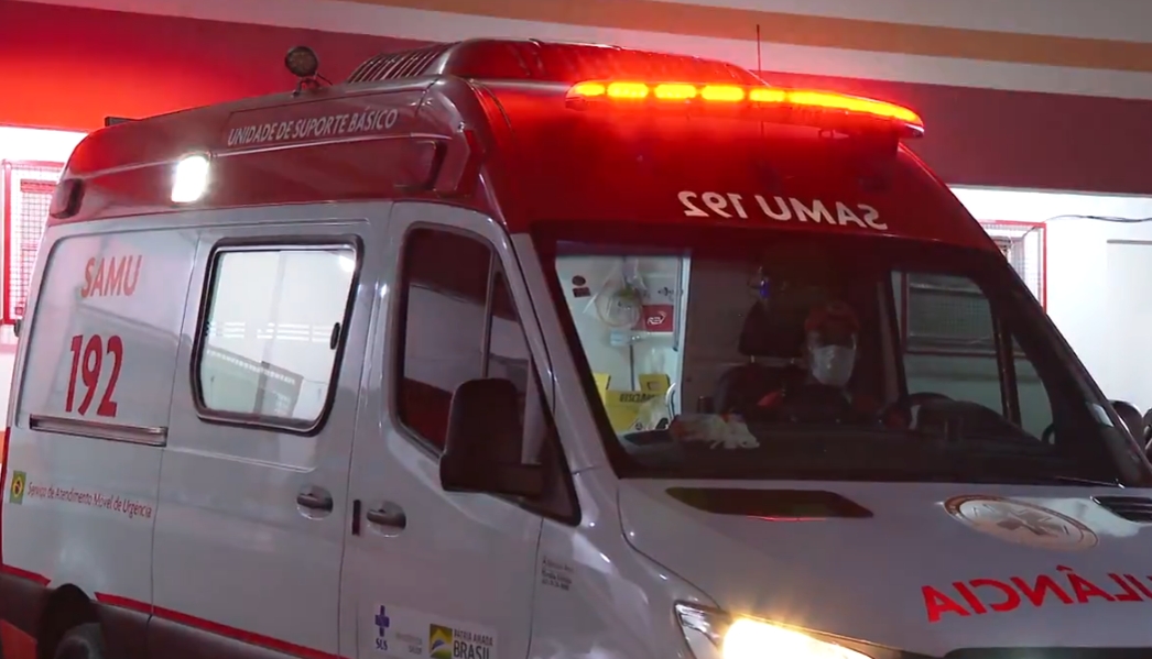 A jovem chegou a receber atendimento médico dentro do estádio e depois foi encaminhada para o Hospital Salgado Filho, mas acabou não resistindo depois de sofrer uma parada cardiorespiratória.