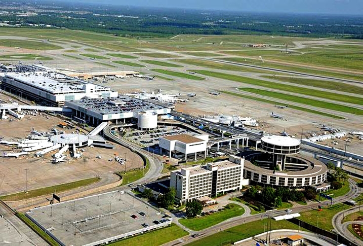 7° Aeroporto Intercontinental George Bush – EUA - Inaugurado em 1969. Tem 45 km².  Fica em Houston e opera voos nacionais e internacionais para Canadá, América do Sul, Europa, Ásia e África.   Reprodução: Flipar