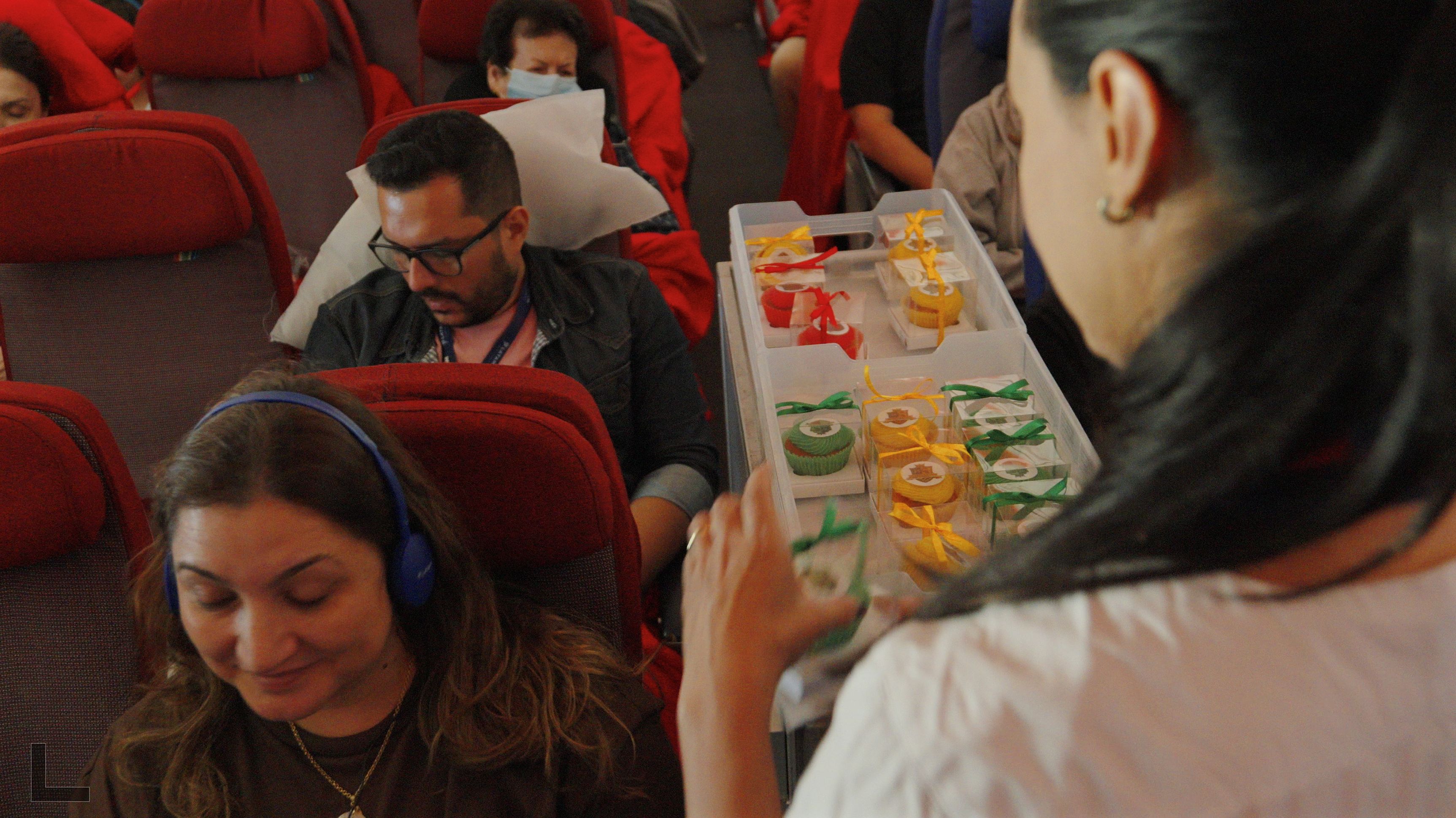 Cupcakes servidos na aeronave temática do Harry Potter. Foto: Divulgação / Latam