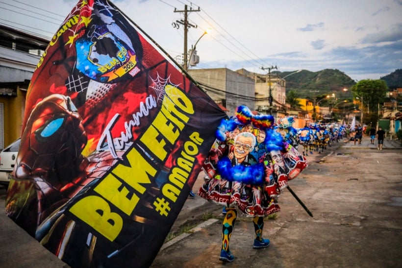 A origem dos Bate-bolas não é bem definida, até mesmo para historiadores e especialistas na cultura popular e carnavalesca do Rio de Janeiro.  Reprodução: Flipar