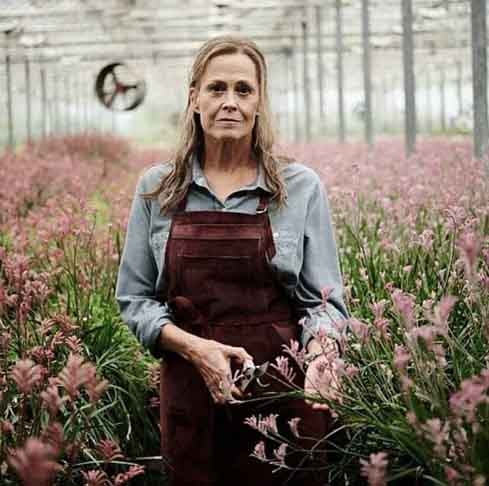 O último projeto de Sigourney Weaver foi na minissérie de drama “As Flores Perdidas de Alice Hart”, lançada em 2023. Reprodução: Flipar