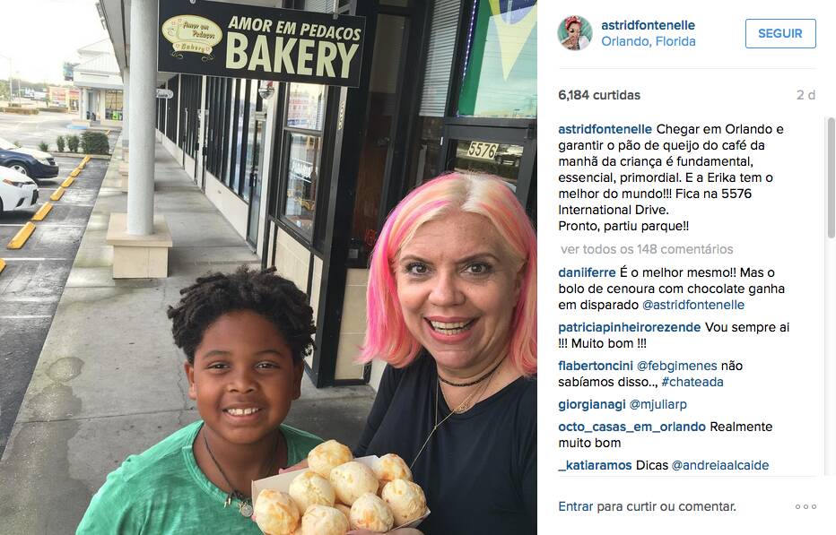 Além de tudo, ela encontrou uma iguaria brasileira em Orlando e fez essa cara de felicidade. Foto: Reprodução/Instagram