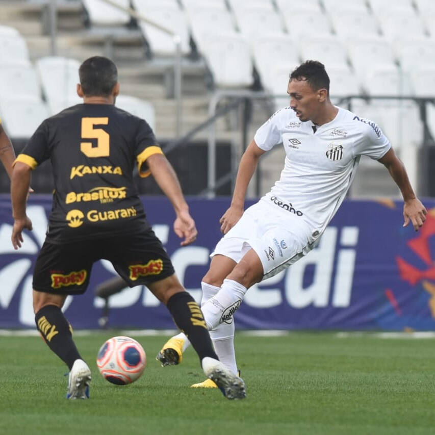 Santos empata com o Santo André. Foto: IVAN STORTI
