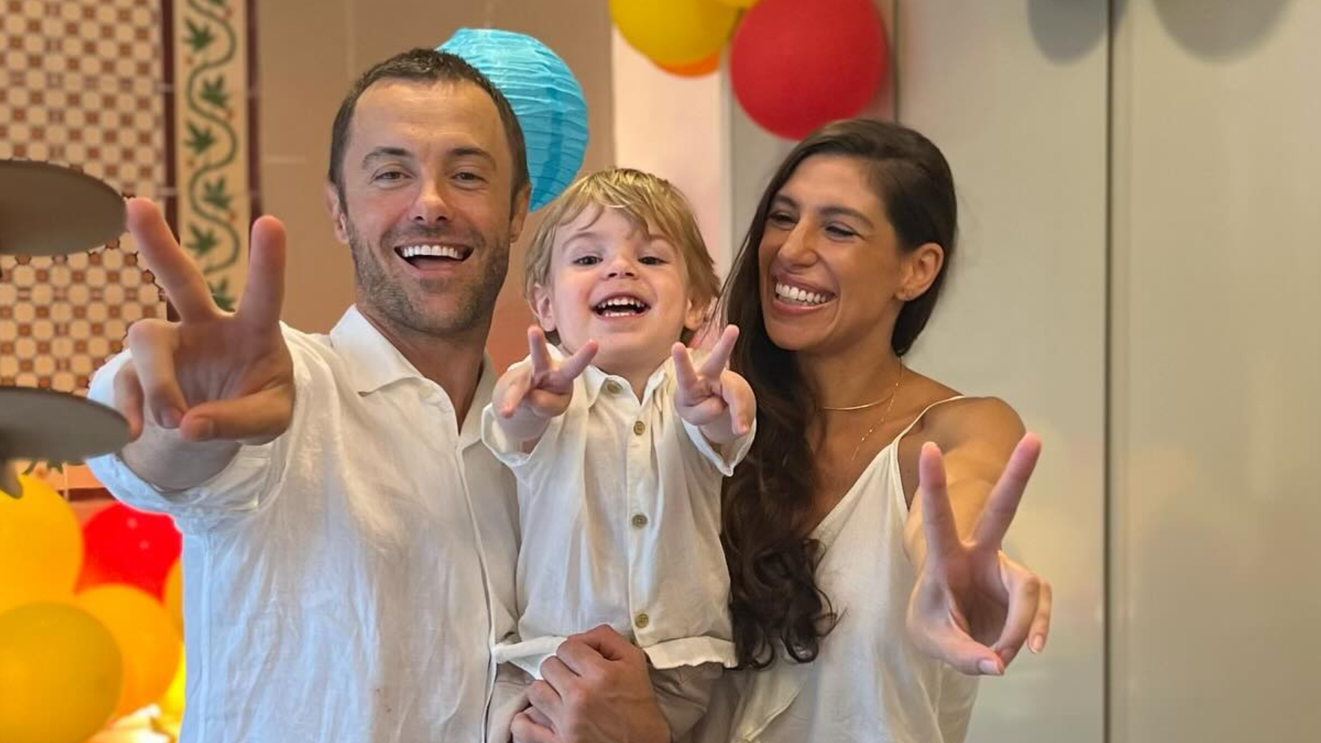 Kayky Brito com família após acidente Reprodução/Instagram