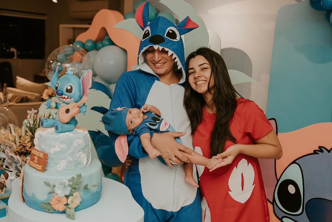 João Gomes se veste de Stitch para comemorar 2 meses do filho Reprodução/Instagram - 17.03.2024