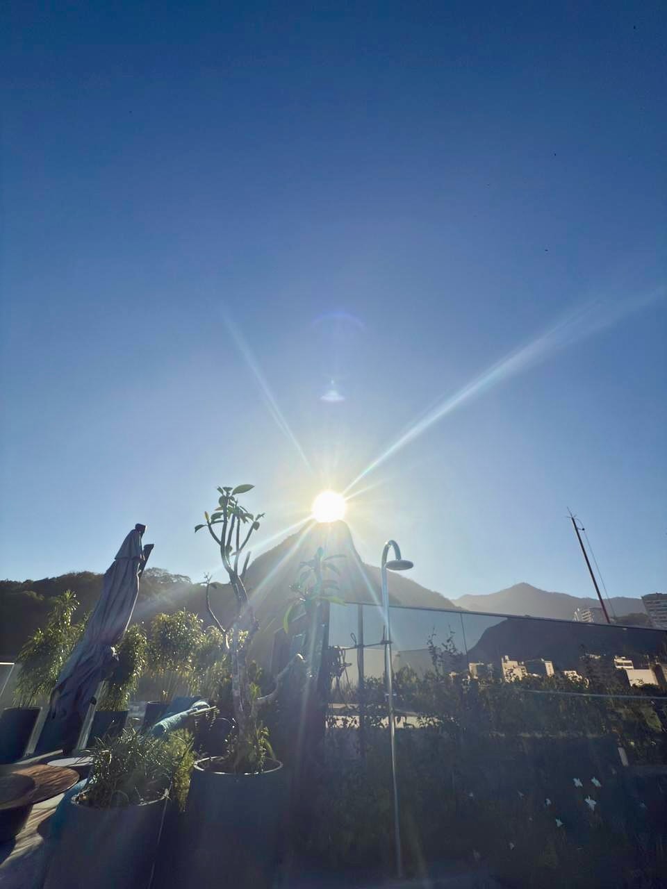 Rainer Cadete posa sem roupas e fãs reagem: "Gostoso". Foto: Instagram