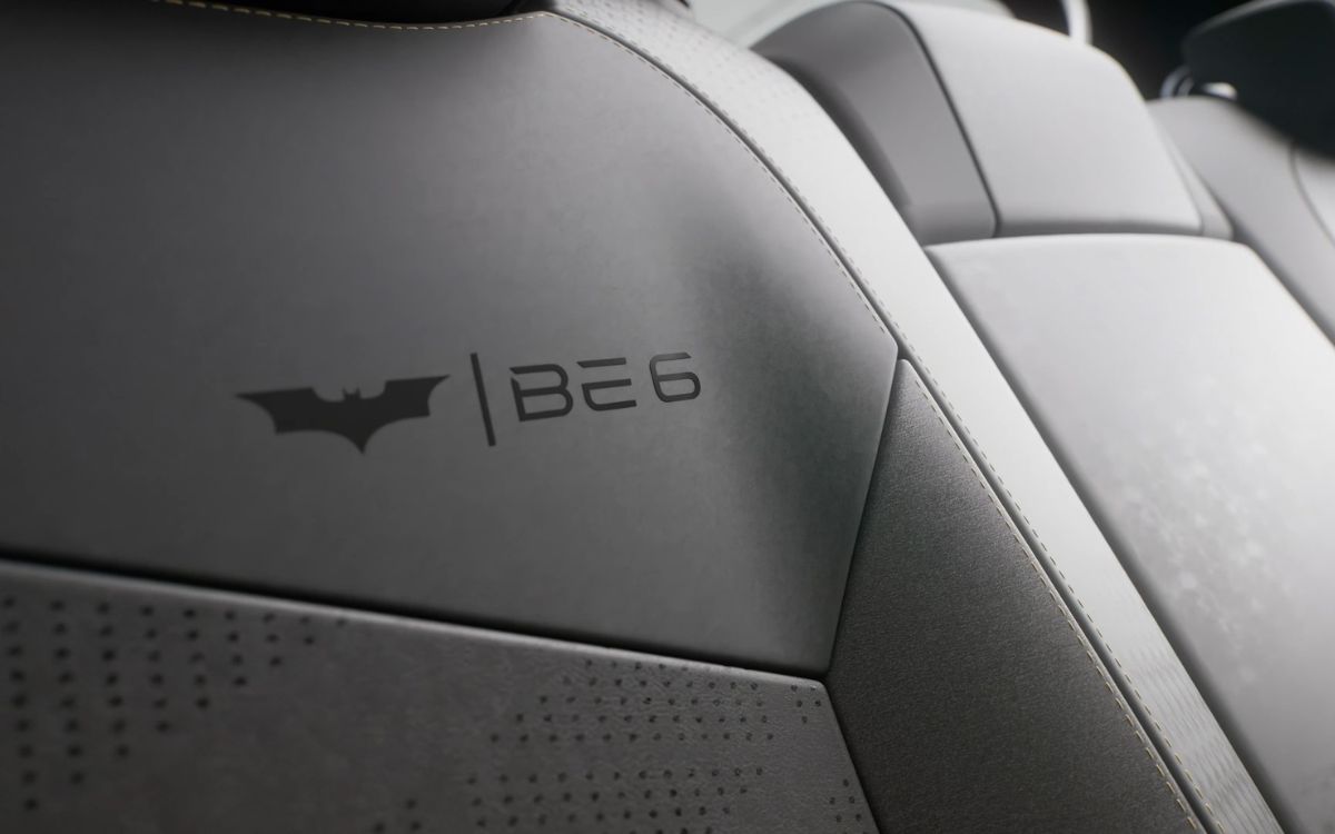 Marca do Batman associada ao BE 6. Foto: Divulgação/Mahindra 