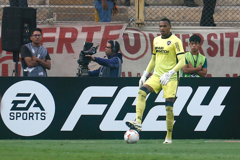 Universitario x Botafogo - Libertadores Vitor Silva/Botafogo