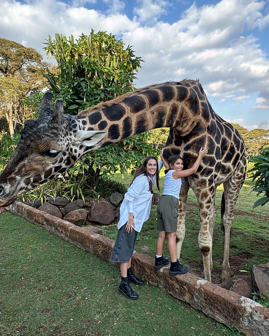 Deborah Secco em homenagem à filha que está completando 9 anos Instagram