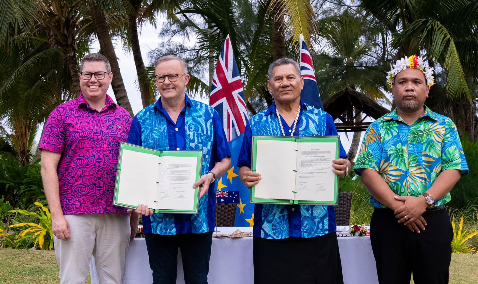 O governo de Tuvalu, no Pacífico, firmou um acordo com a Austrália que irá assegurar refúgio à sua população diante do risco de desaparecimento do arquipélago nas próximas décadas devido à crise climática.