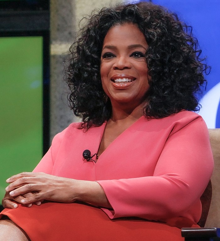 Gaga chegou a fazer uma pausa na carreira em 2017 para focar em sua saúde e, em entrevista a Oprah Winfrey em 2020, contou que passou a fazer terapia comportamental dialética (DBT), uma técnica voltada para lidar com fortes oscilações emocionais. Reprodução: Flipar