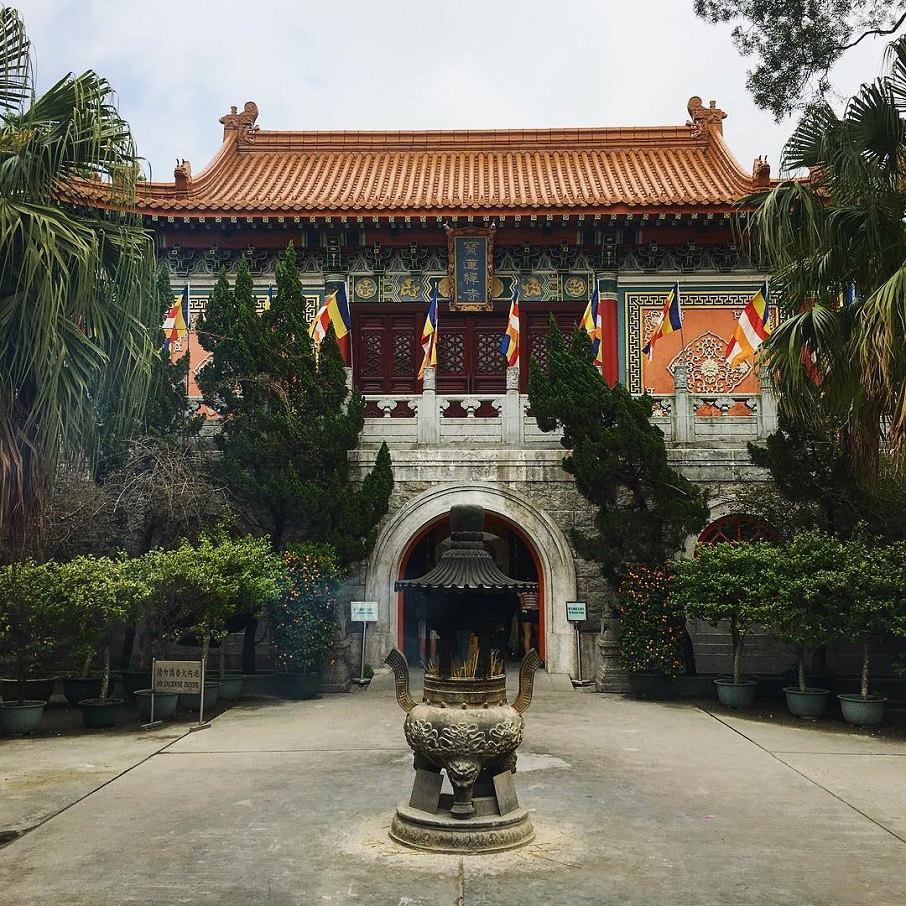 Mosteiro Po Lin, em Hong Kong. Foto: Reprodução/Instagram @d.wats0n 15.09.2022