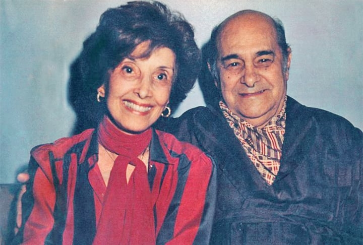 Tancredo Neves foi casado com Risoleta Neves de 1938 até o dia do seu falecimento. 