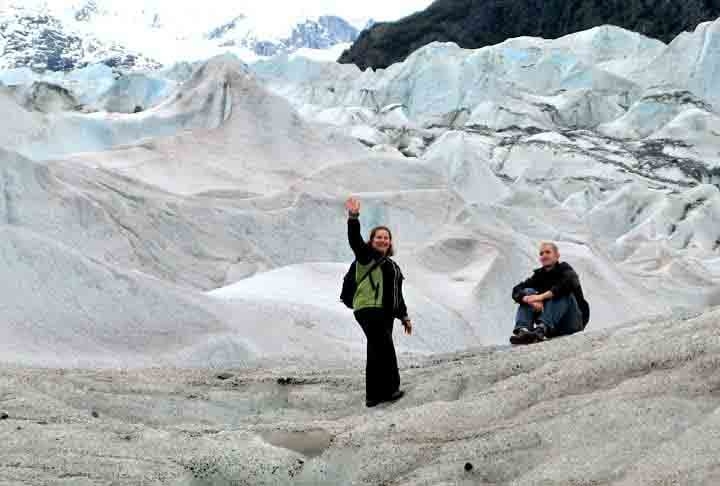 O Alasca é o maior (1,7 milhão de quilômetros quadrados), foi comprado da Rússia pelos EUA e é o menos povoado dos 50 estados dos americanos, com 733 mil habitantes.  Reprodução: Flipar