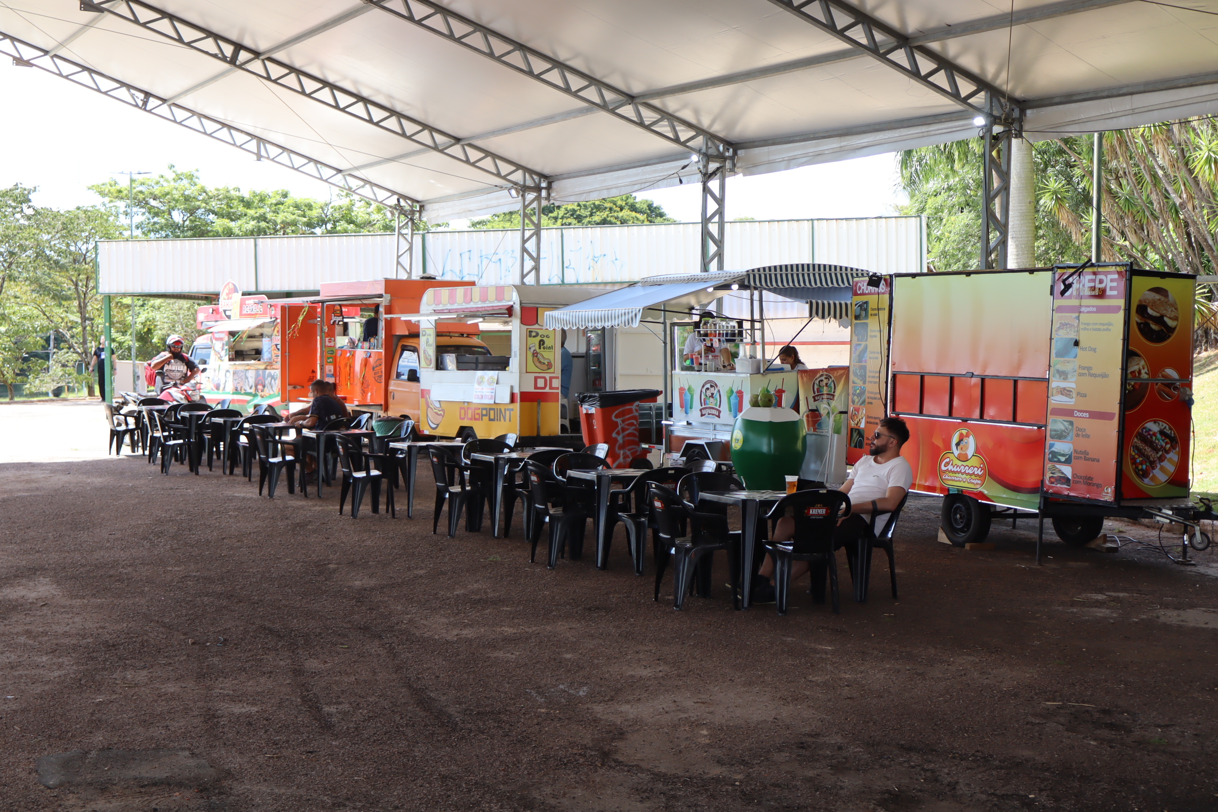 Praça de alimentação. Foto: Foto: Pedro H. Lopes