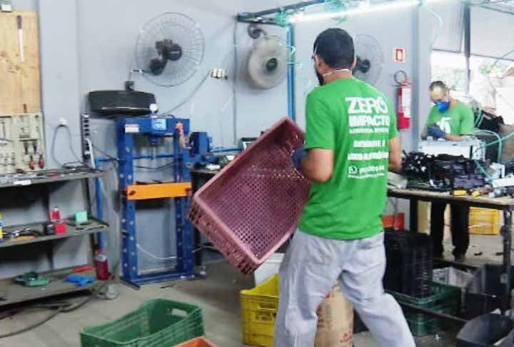 Segundo dados da empresa, em 2022 foram 107 mil toneladas recicladas e, com isso, 37 mil unidades de árvores preservadas, mostrando a importância de toda ação para o meio ambiente. Reprodução: Flipar