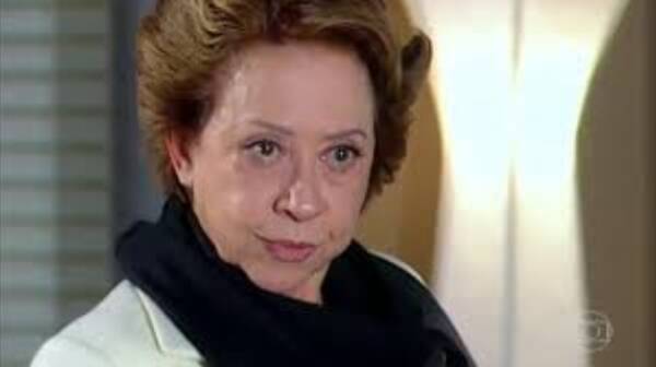 Fernanda Montenegro como Bia Falcão em 