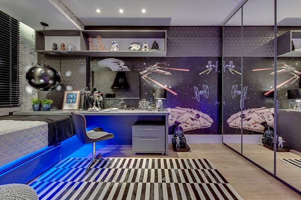 Carla Felippi cirou um quarto que transporta o morador diretamente para o universo Star Wars. Foto: andré monteiro