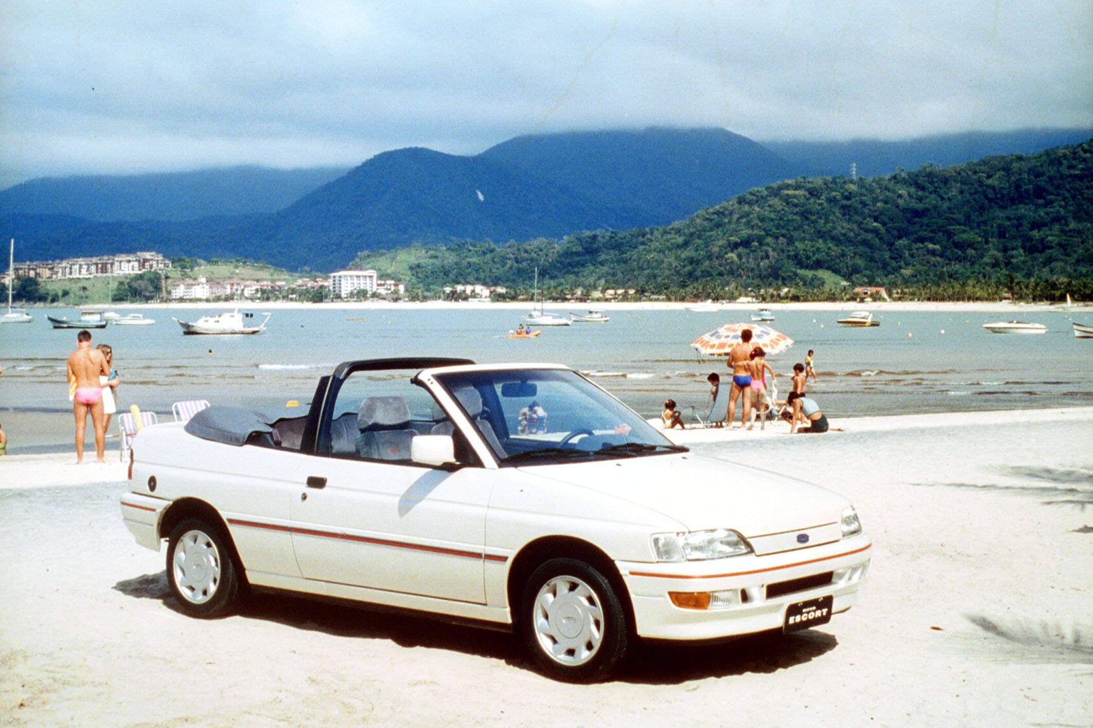 Ford Escort XR3 Conversível 1995. Foto: Divulgação e Renato Bellote