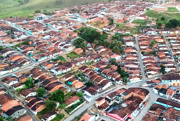 Xexéu (Pernambuco) - Cidade com 14.500 habitantes numa área de 110 km², a 200m de altitude e 135 km de distância da capital Recife. Reprodução: Flipar