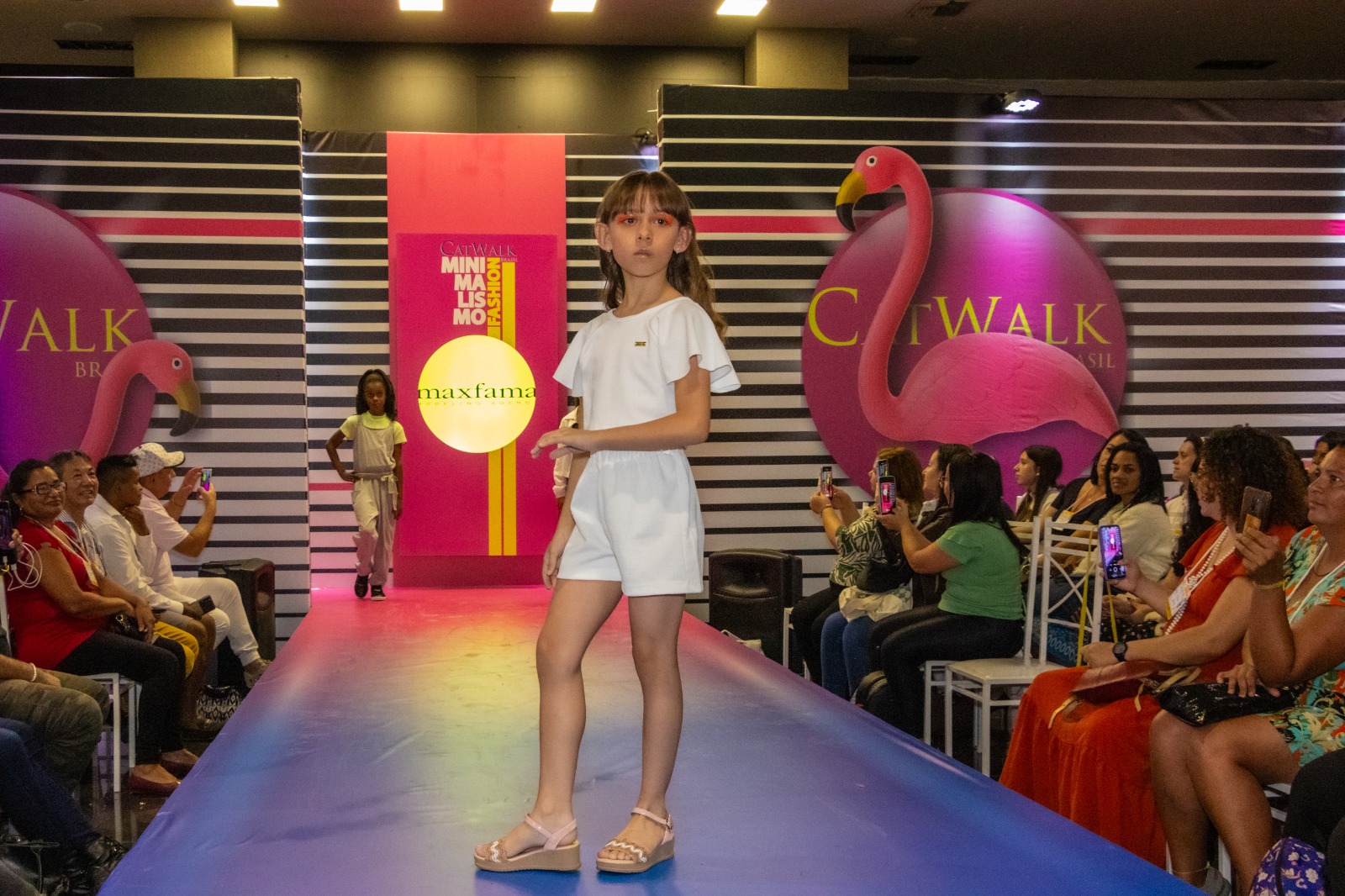 1º dia do Catwalk Brasil apresentou looks minimalistas. Foto: Rodolfo Souza/Grupo YBrasil