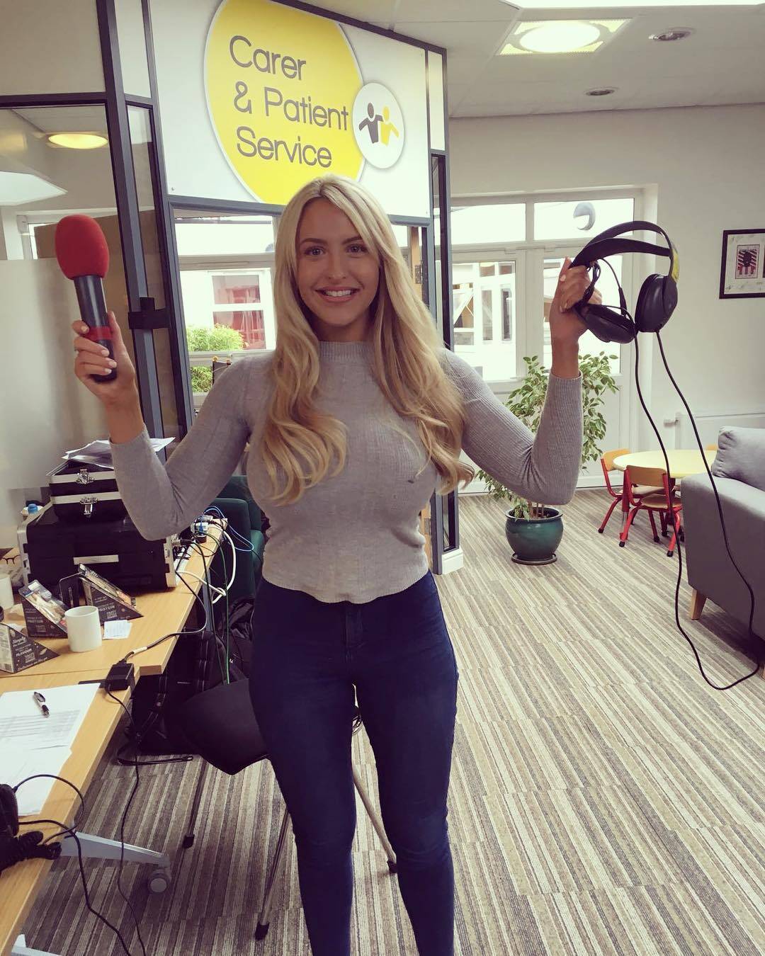 Apresentadora do Leeds TV. Foto: Instagram