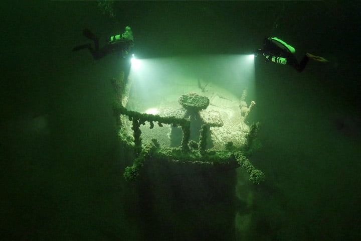 Com 75% do trabalho concluído até agosto de 2025, a equipe anunciou a descoberta de 31 embarcações previamente desconhecidas, encontradas em profundidades de até 251 metros. Reprodução: Flipar