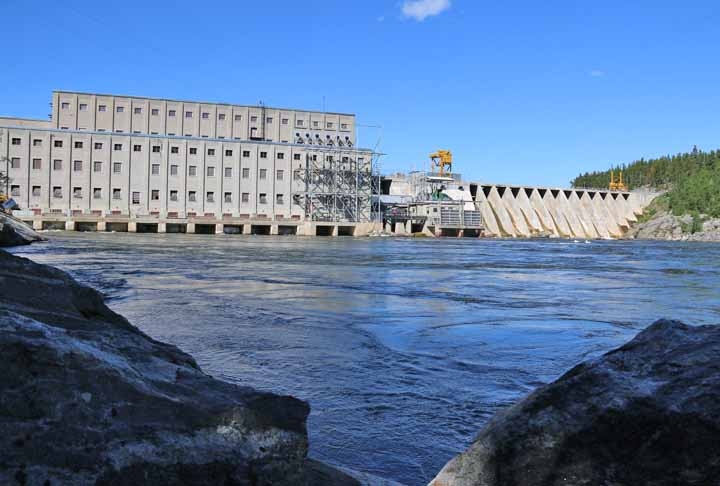 Churchill Falls (Canadá): Construída em 1971, esta usina fica situada no Rio Churchill, que faz parte do Sistema de Baía de Churchill, na região de Labrador. Reprodução: Flipar