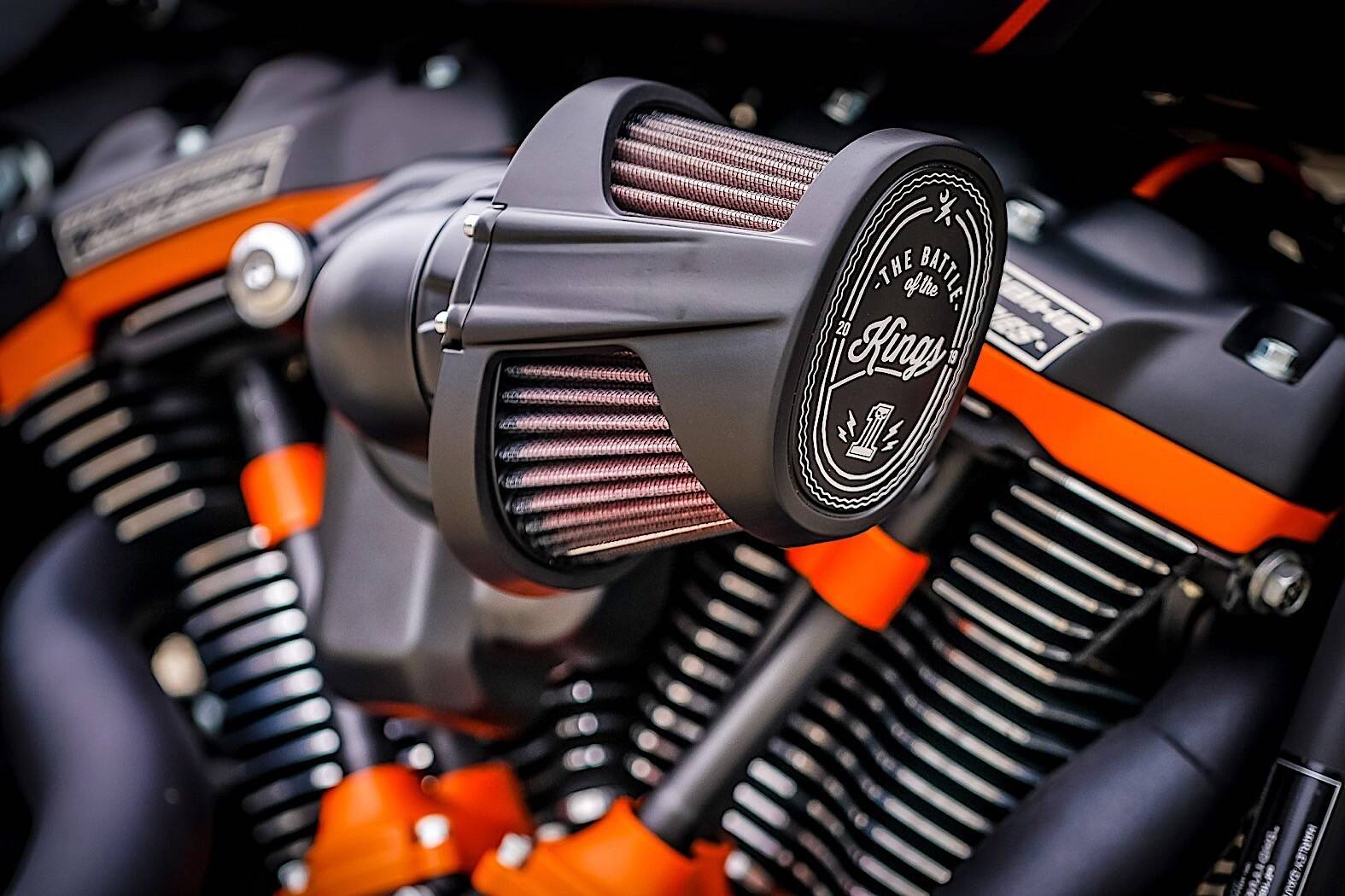 Harley-Davidson FXDR Thunderbird. Foto: Divulgação