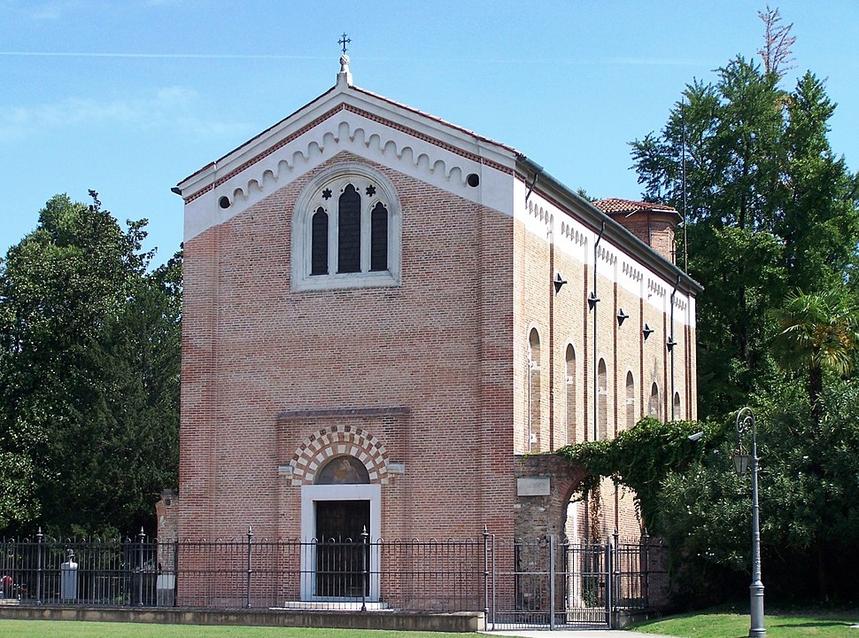 Capela Scrovegni - Pádua - A igreja é pequena, de aparência modesta, mas possui afrescos do artista plástico Giotto, feito entre 1304 e 1306, que é uma das mais importantes obras-primas da arte no Ocidente. Os afrescos são Patrimônio Mundial (Unesco).  Reprodução: Flipar