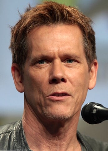 O ator americano Kevin Bacon procurou a hipnose porque tinha um longo histórico de dificuldade para dormir.  Reprodução: Flipar