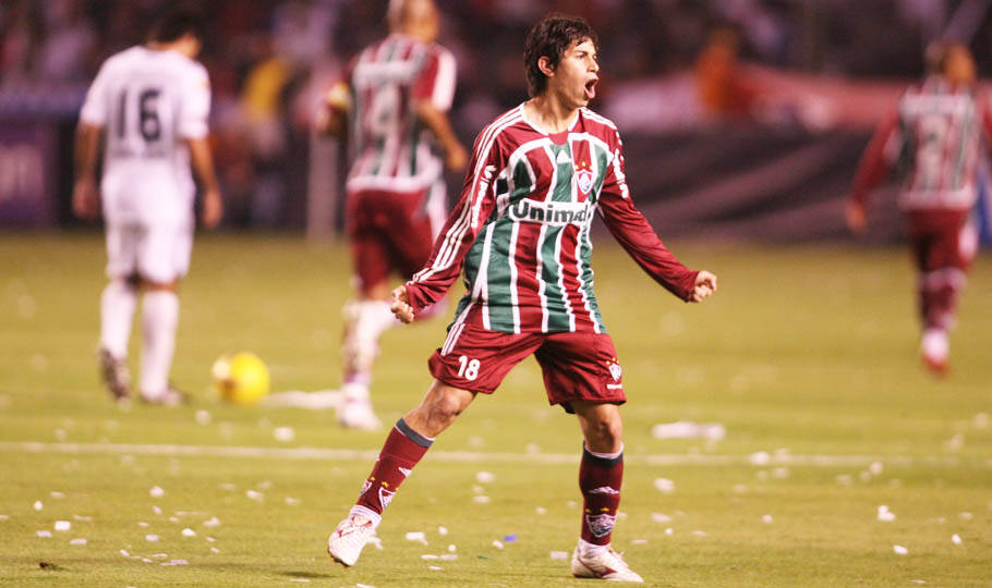 Após eliminar São Paulo e Boca Juniors, o Fluminense chegou à final em 2008 como favorito, mas foi frustrado pela LDU. Apesar da vitória no Maracanã, perdeu nos pênaltis. Foto: Reprodução