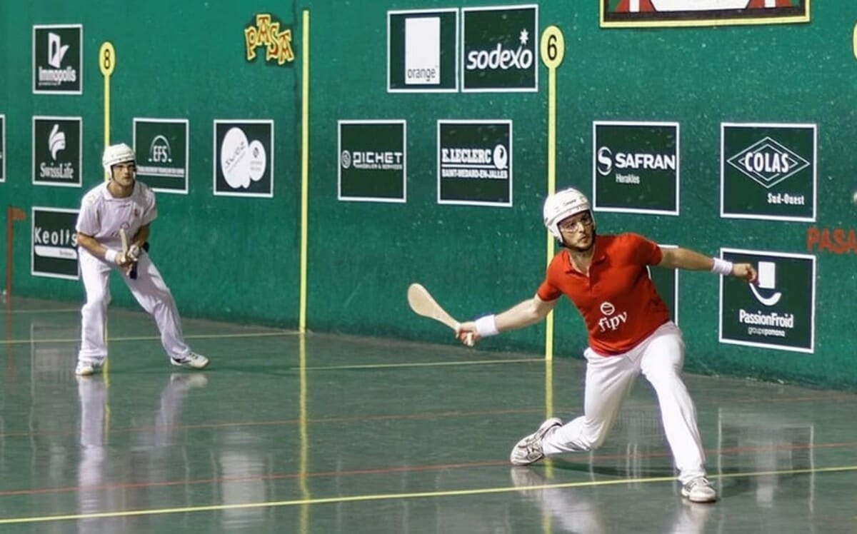 A programação dos Jogos Olímpicos muda a cada edição, com  modalidades entrando ou saindo. Na história, esportes que são populares em certas regiões ou que nem existem mais já estiveram no cardápio do evento. Confira a seguir!  Reprodução: Flipar