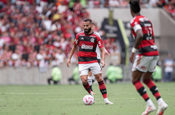 Para confirmar o bom início de trabalho, Tite venceu um clássico em seu segundo compromisso pelo Flamengo: uma vitória por 1 a 0 sobre o Vasco. Foto: Paula Reis / CRF