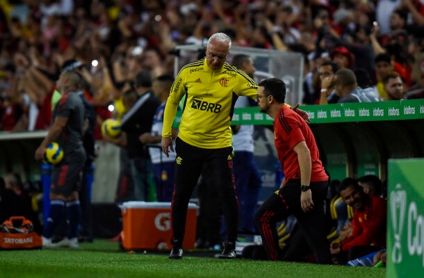 Nova chance: técnico Ceni perdeu todos os jogos para o Flamengo