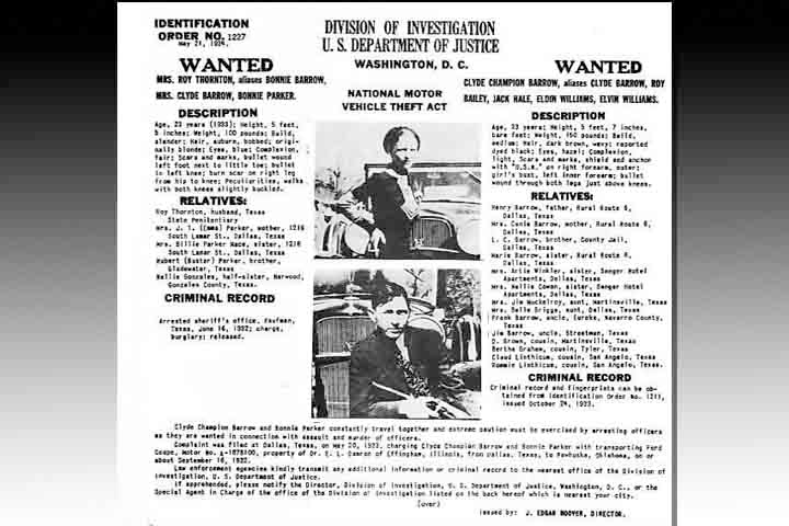 Depois de conhecer Bonnie Parker em 1930, Clyde, Bonnie, Buck e Blanche montaram a quadrilha conhecida como Barrow Gang, que nos anos seguintes levaram o terror à população dos estados centrais dos EUA. Reprodução: Flipar