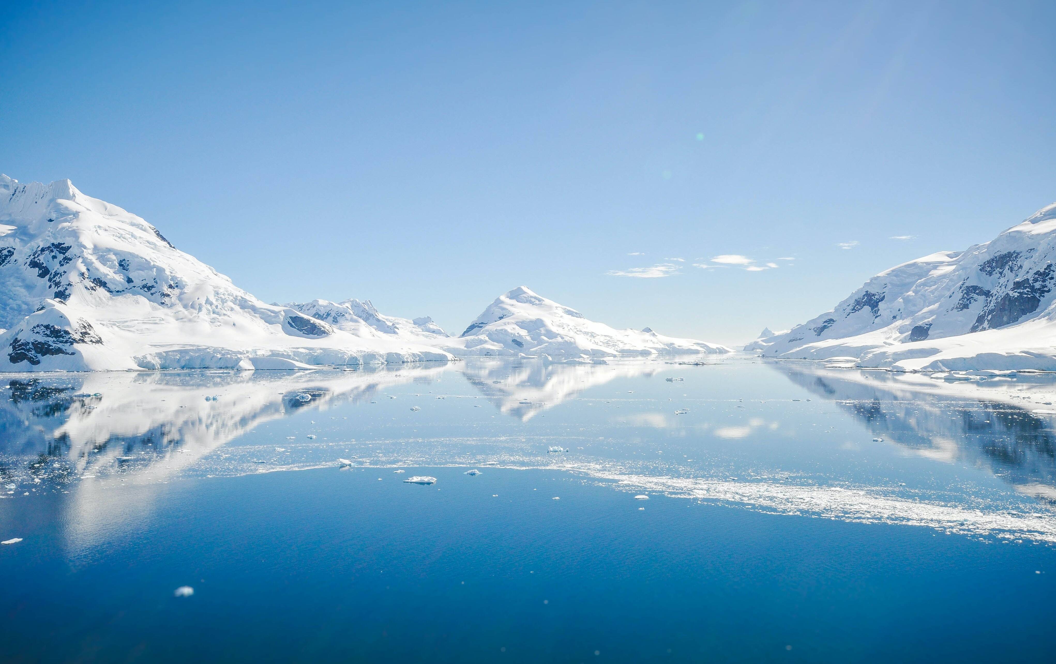 Antartida. Foto: henrique setim / unsplash