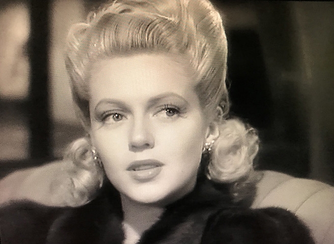 Lana Turner (1921-1995) - EUA - Tomava coca-cola numa lanchonete, aos 15 anos, quando foi vista por um produtor . Sua carreira começava ali. Símbolo sexual nos anos 1940 e 1950.  Reprodução: Flipar