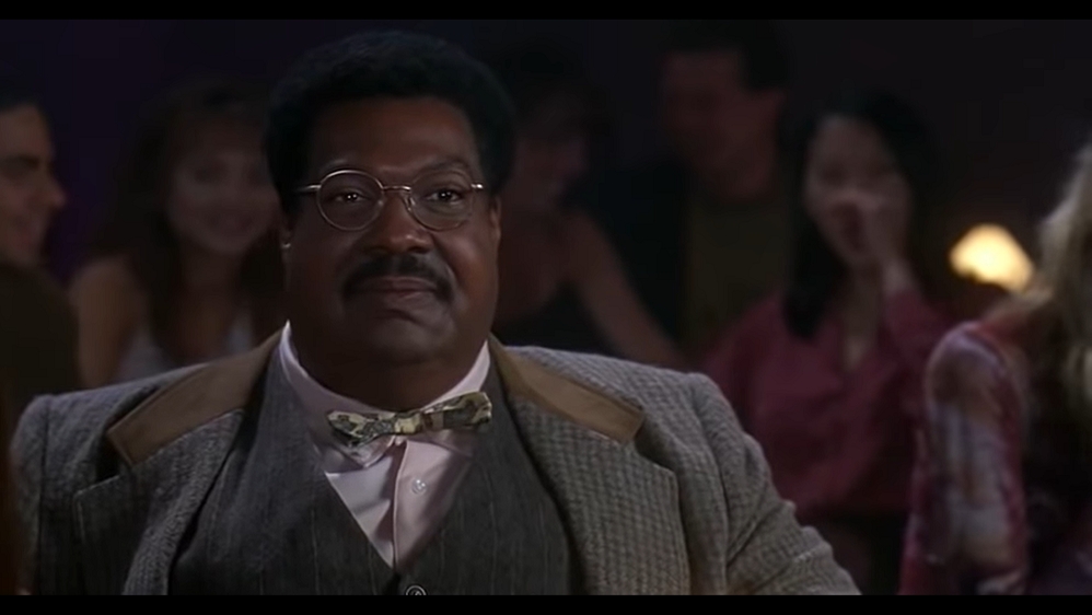 Um dos personagens mais icônicos interpretados por Eddie Murphy. O longa fez tanto sucesso que ganhou até um Oscar de Melhor Maquiagem.
