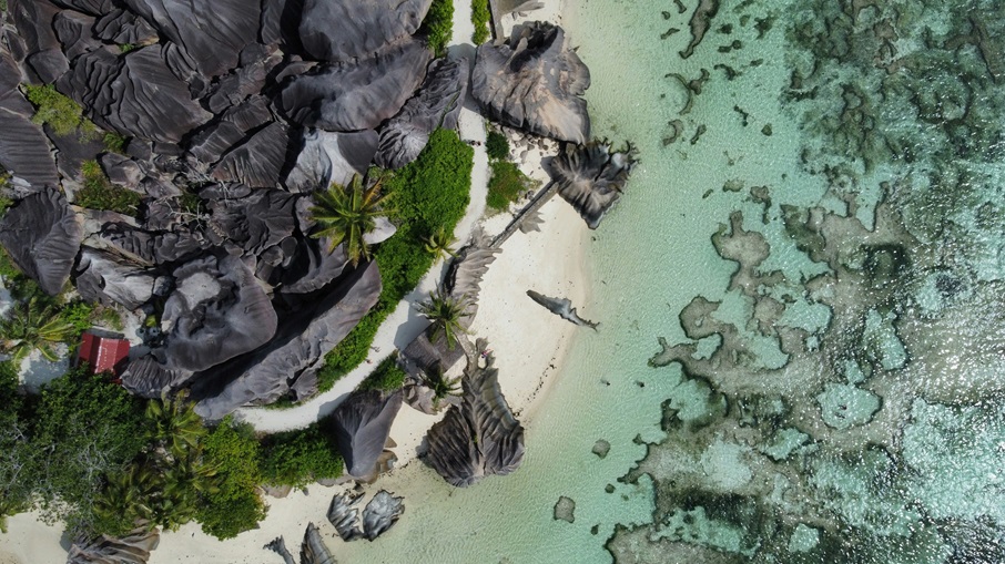 8º Lugar: Anse Source d’Argent, em La Digue, Seicheles Unsplash