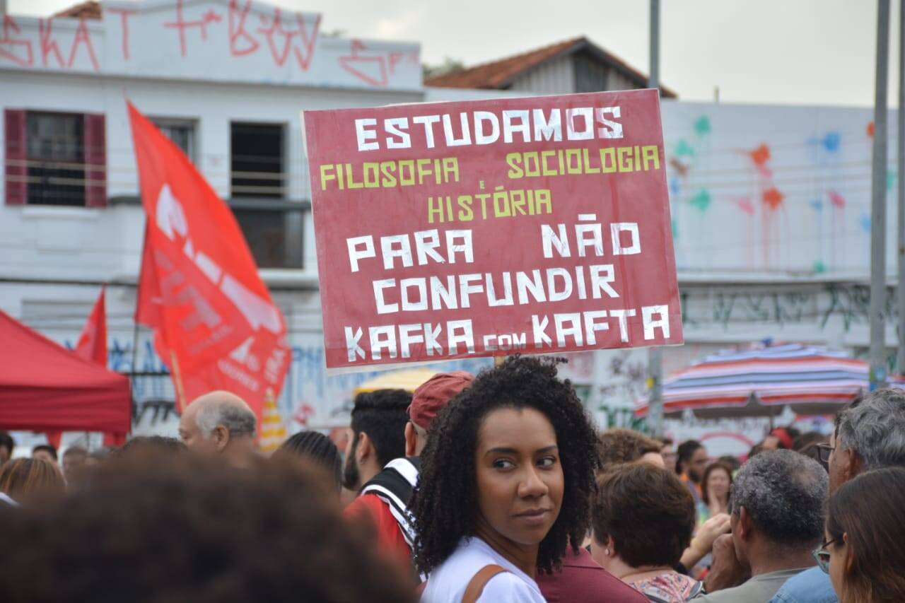Manifestações a favor da educação 30/05. Foto: Larissa Pereira - iG Último Segundo