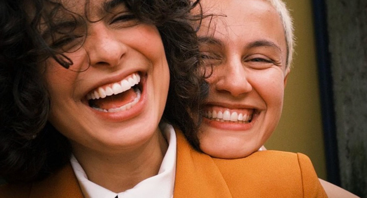 Julia Anquier e Maria Beraldo. Foto: Reprodução: Instagram/@deborablochoficial