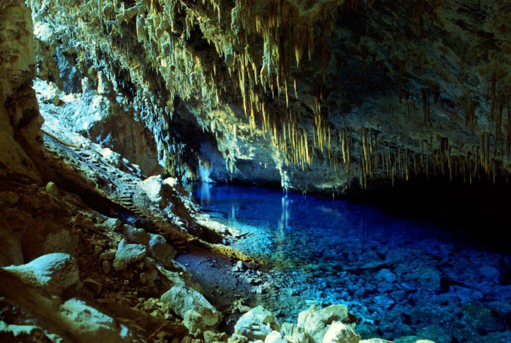 A gruta do Lago Azul é um dos principais atrativos de Bonito. Foto: Divulgação/ Portal Bonito