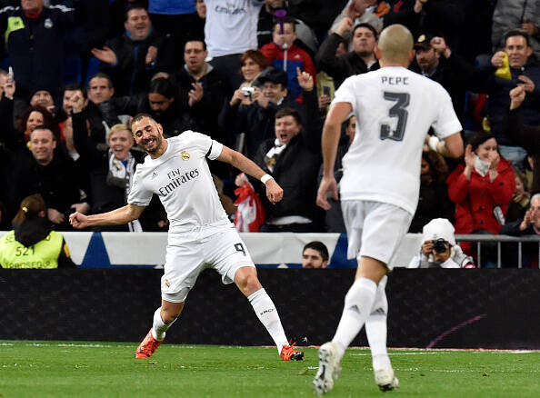 Benzema marcou o primeiro gol do Real Madrid na "Era Zidane" como técnico. Foto: Gerard Julien/Getty Images