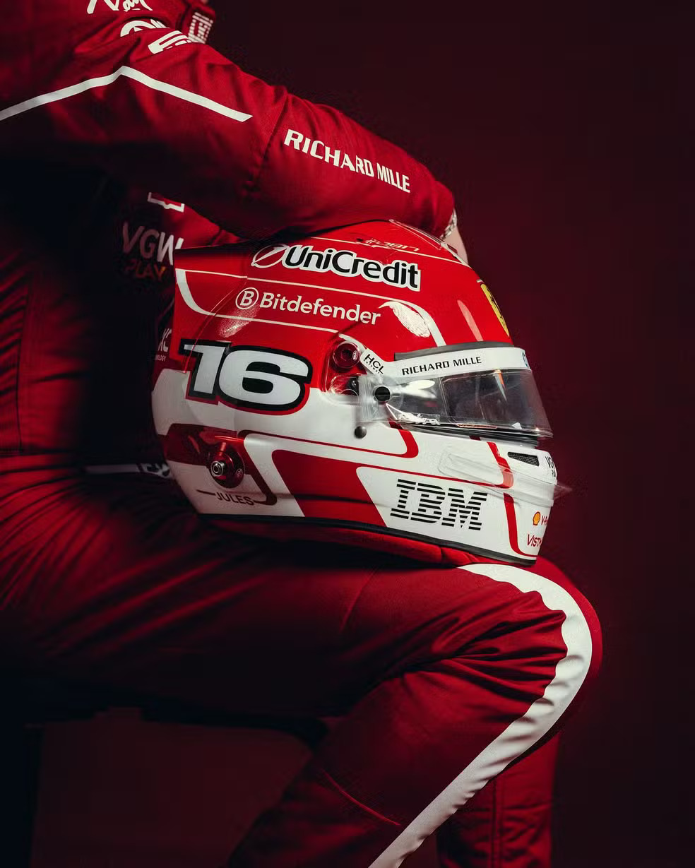 Capacete Chales Leclerc. Foto: Divulgação
