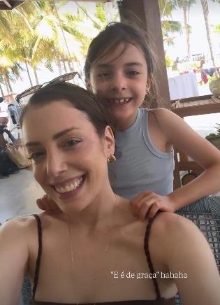 Fabiana Justus com a filha. Foto: Instagram/@fabianajustus