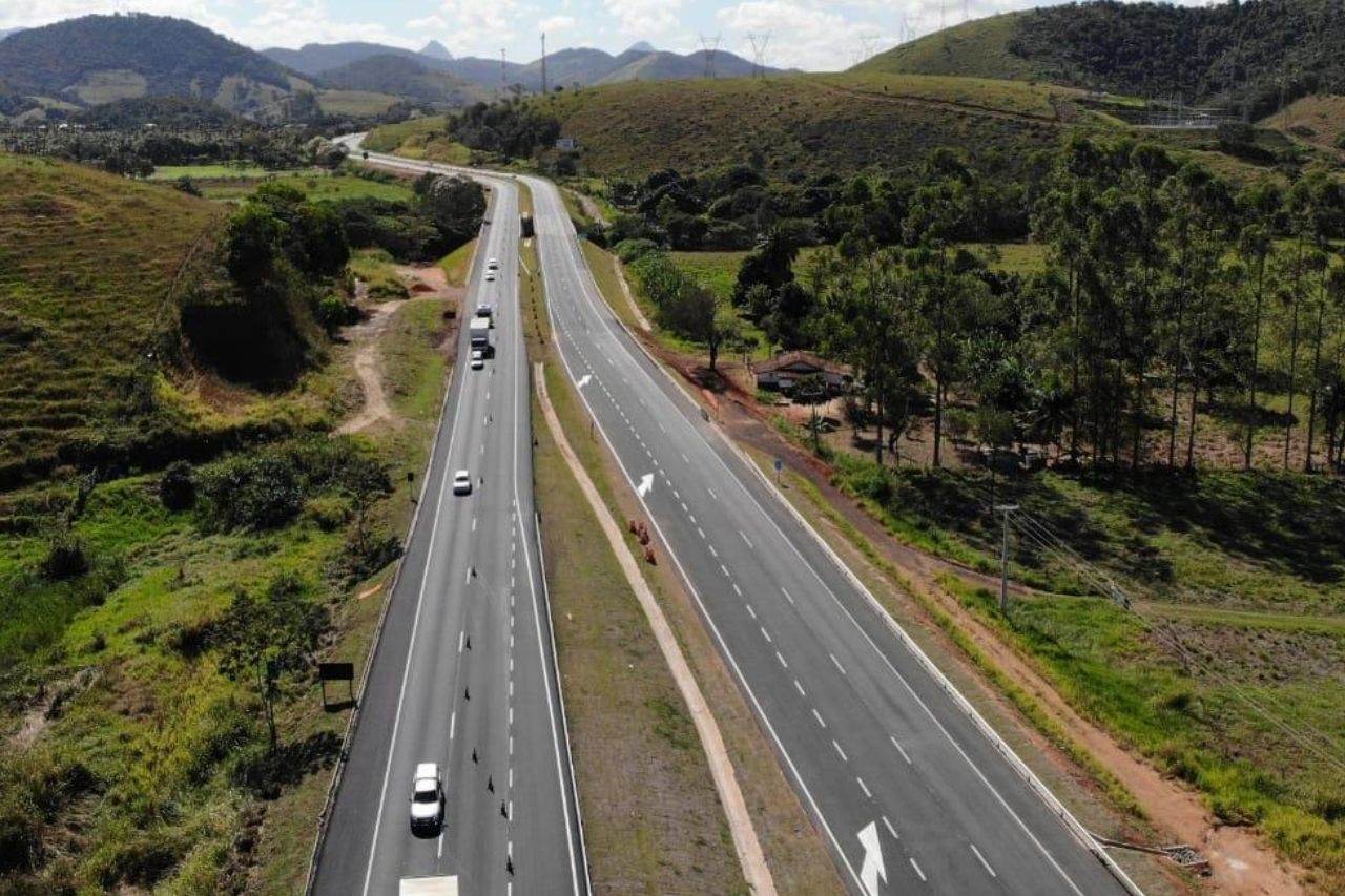 A BR-101, mas no Espírito Santo, no trecho entre o km 260 e o km 270, teve 261 acidentes no período, com nove mortes.  Reprodução: Flipar