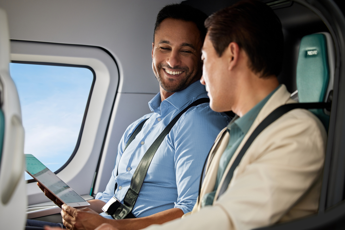 Detalhes do mockup do carro voador da Embraer. Foto: Eve Air/Embraer/Divulgação