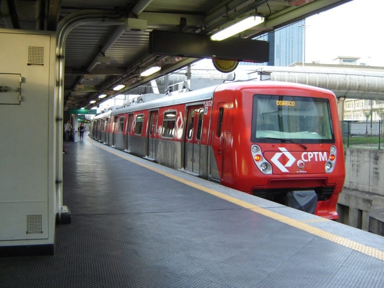Hoje, os trens mais rápidos do Brasil são os da Companhia Paulista de Trens Metropolitanos (CPTM) e os da Trensurb, de Porto Alegre. Ambos atingem uma velocidade de 90 km/h.
